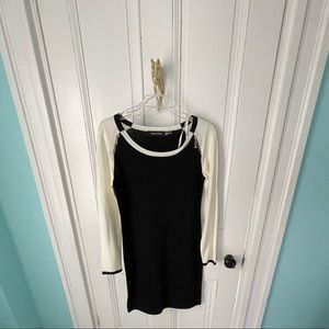 Black & white sweater dress. Size S
